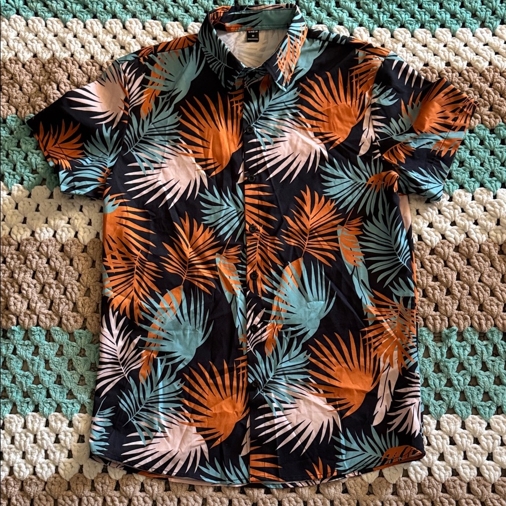 Black Orange Blue Leaf Vacation Hawaiian Button Up Collared Shirt Mens Sz Medium